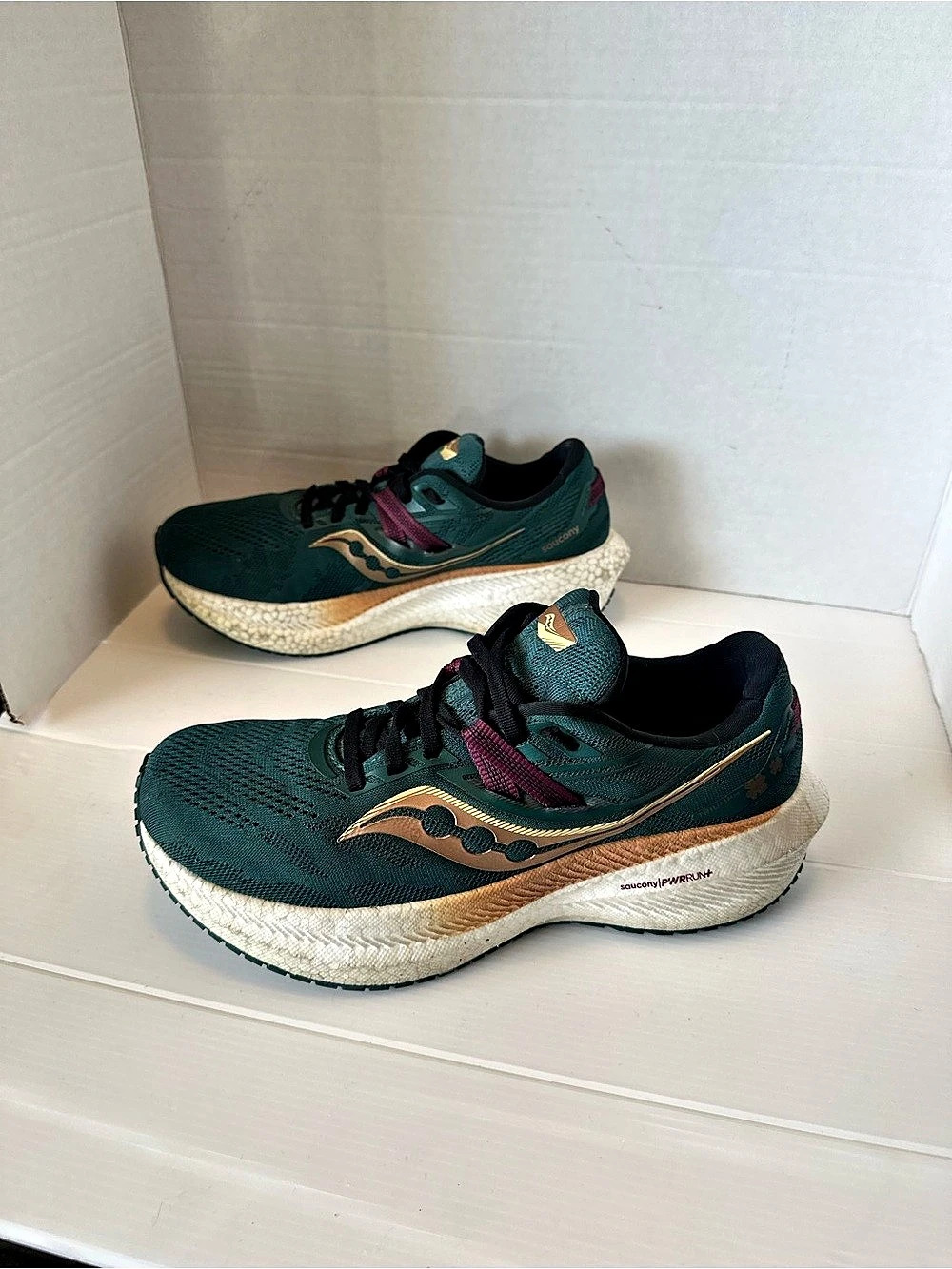 Saucony Ride 15 Women's Athletic Shoes US 9 Green & Gold